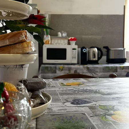 Bed & Breakfast La Casa Di Elvis 3*